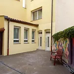 Apartmán - Zentral Mit Hinterhof-flair