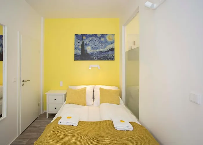 Studio Apartments - zentral mit Hinterhof-Flair